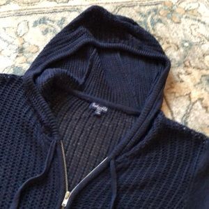 Great cond. Splendid Navy Blue zip front sweater Great cond. Splendid Navy Blue zip front sweater